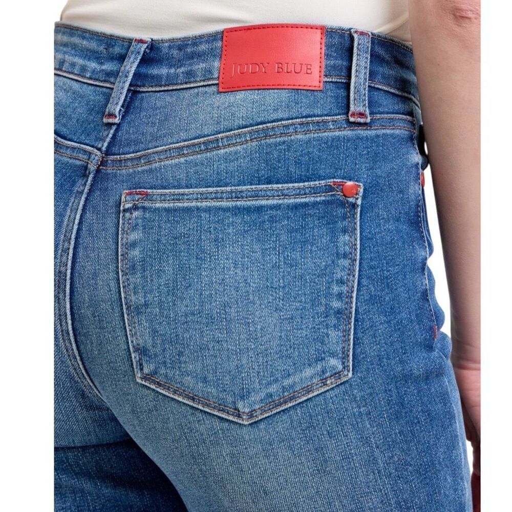 Judy Blue Buffalo Plaid Cuff Straight Leg Jeans Mid Rise Size 13/31 NWT - Picture 9 of 16